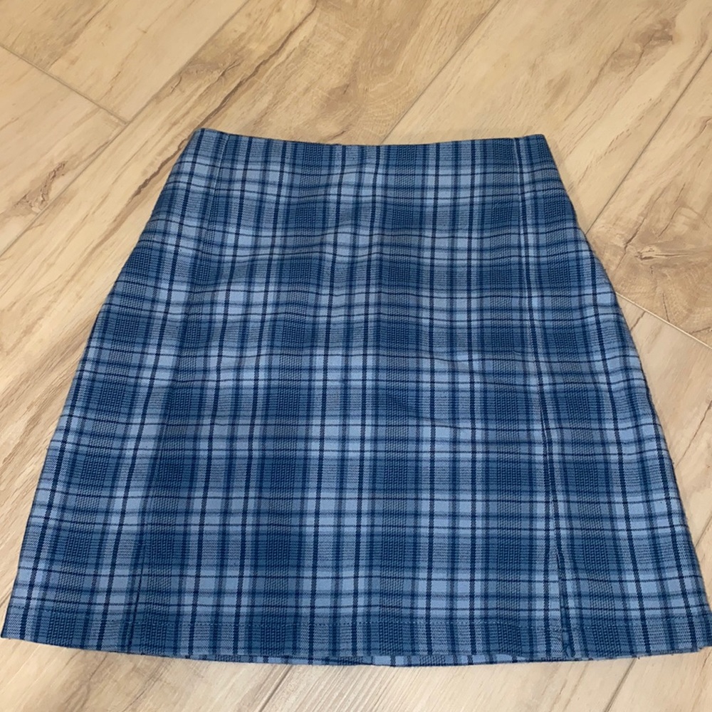 Brandy Melville mini skirt